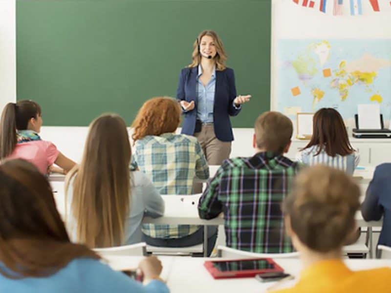 portable voice amplifiers for teachers