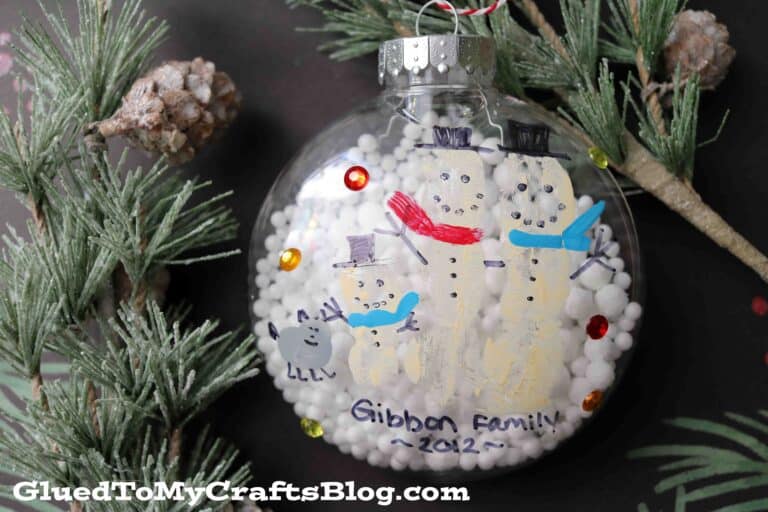 thumbprint-christmas-ornaments-snowman-gluedtomycrafts-768x512 thumbprint-christmas-ornaments-snowman-gluedtomycrafts-768x512