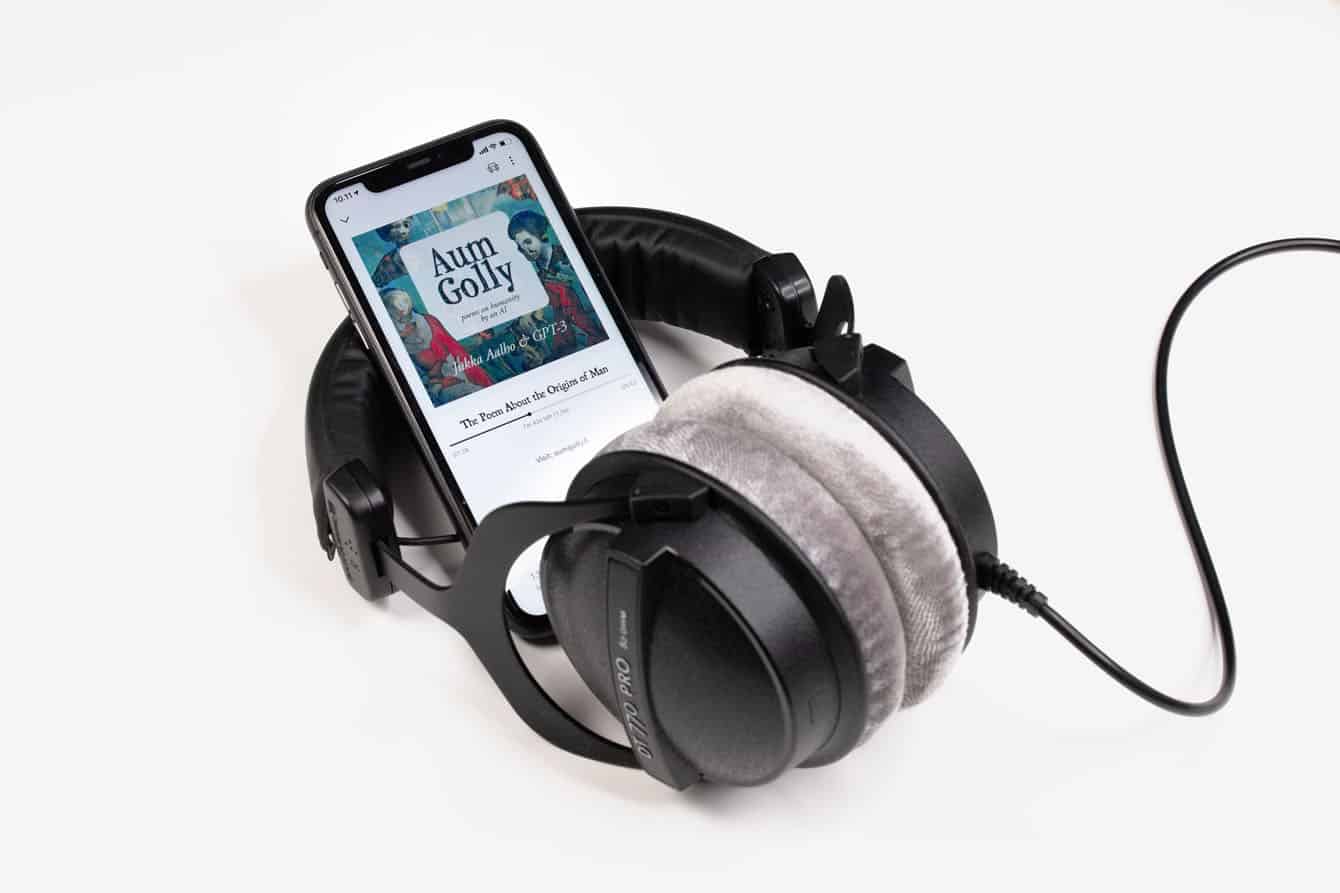 25 Audiobooks That Teens Won't Stop Listening To - Teaching Expertise