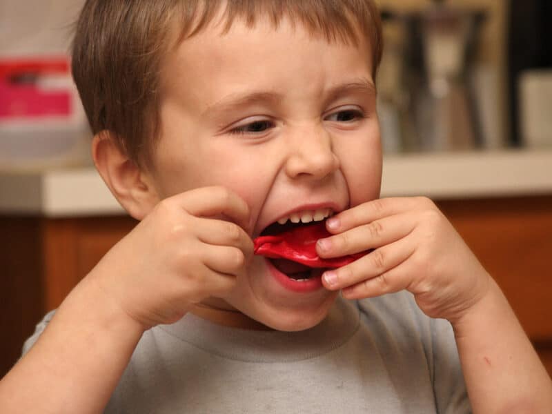 things to do with silly putty