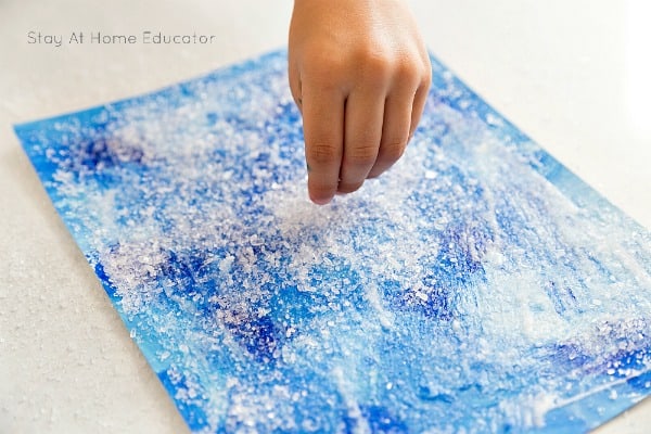 Sparkly-Winter-Painting-winter-precoess-art-for-preschoolers.3