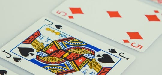 benefits-of-playing-solitaire benefits-of-playing-solitaire