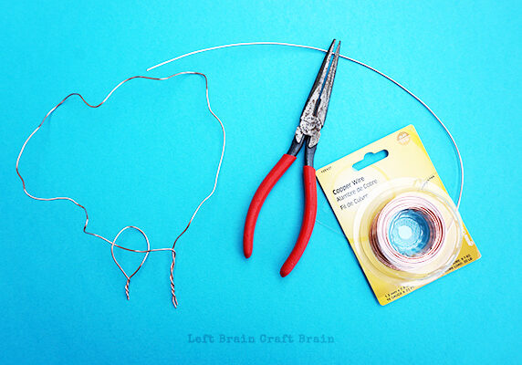Make-the-Playing-Shape-and-Wand-LBCB.jpg Make-the-Playing-Shape-and-Wand-LBCB.jpg