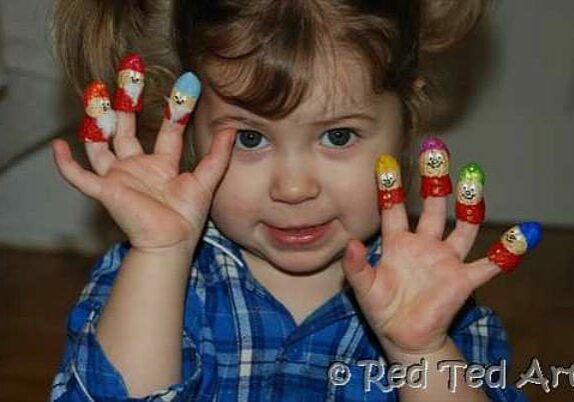 peanut finger puppets