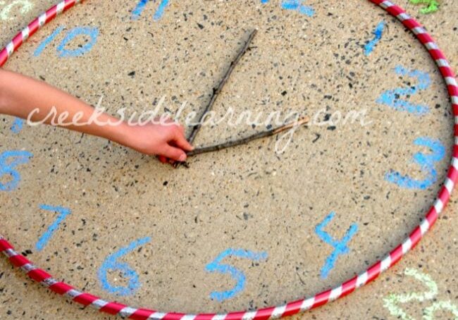 telling-time-hula-hoop-clock.jpg telling-time-hula-hoop-clock.jpg